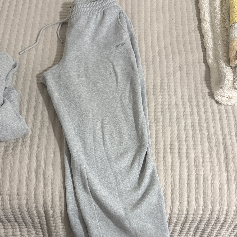 ARITIZA BOYFRIEND FIT SWEATFLEECE COZT FLEECE Gray Sweatpants